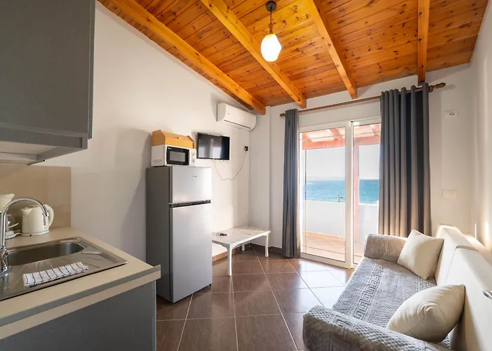 Cerca De Mar * Ksamil