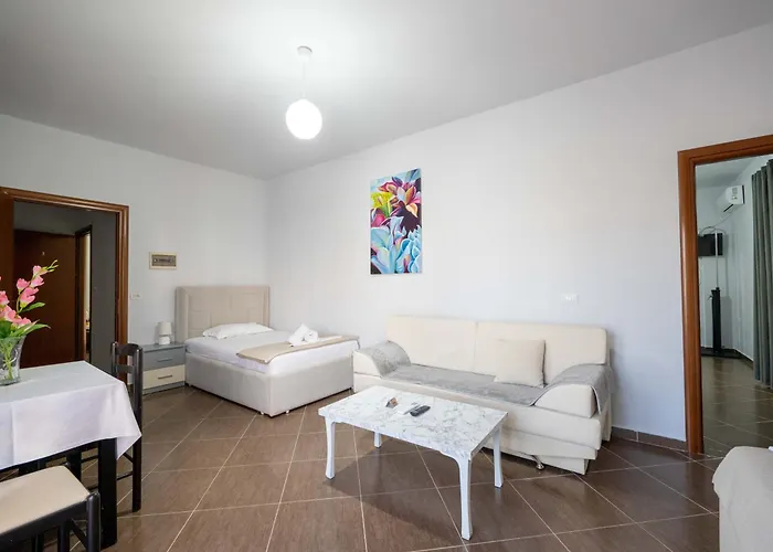 Cerca De Mar Daire Ksamil